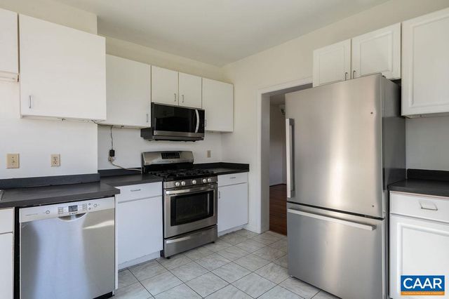 124 GOODMAN ST, Charlottesville, VA 22902