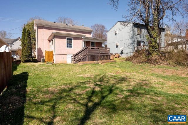 124 GOODMAN ST, Charlottesville, VA 22902