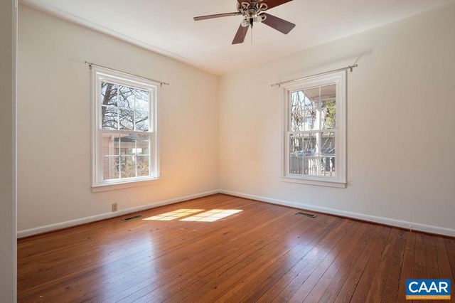 124 GOODMAN ST, Charlottesville, VA 22902