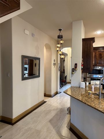 2219 Longview Road, Irving, TX 75063