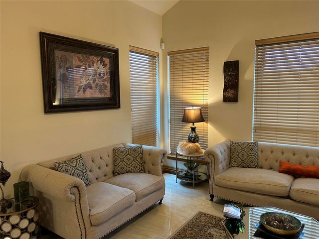 2219 Longview Road, Irving, TX 75063