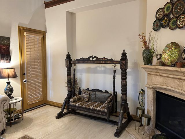 2219 Longview Road, Irving, TX 75063