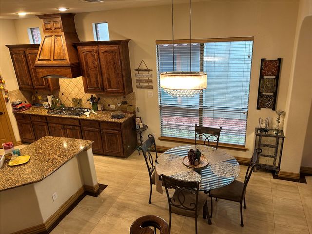 2219 Longview Road, Irving, TX 75063