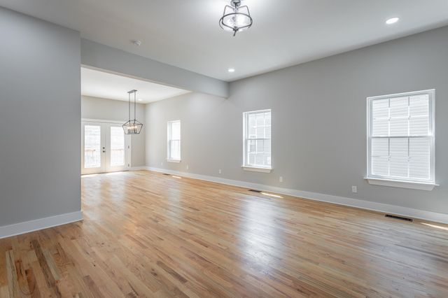 7317 Majestic Hill Drive, Chattanooga, TN 37421