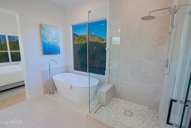 6884 E AMBER SUN Drive, Scottsdale, AZ 85266