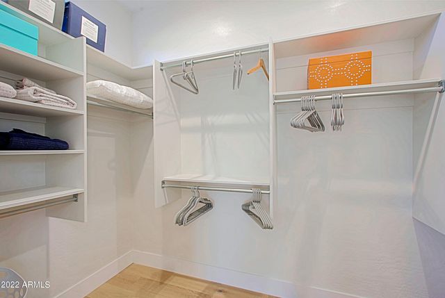 6884 E AMBER SUN Drive, Scottsdale, AZ 85266