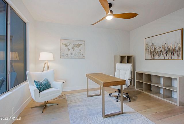 6884 E AMBER SUN Drive, Scottsdale, AZ 85266