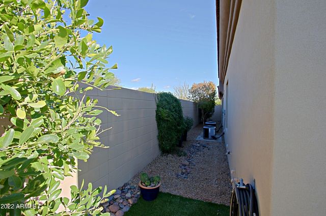 6884 E AMBER SUN Drive, Scottsdale, AZ 85266