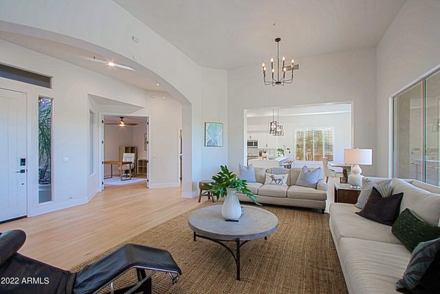 6884 E AMBER SUN Drive, Scottsdale, AZ 85266