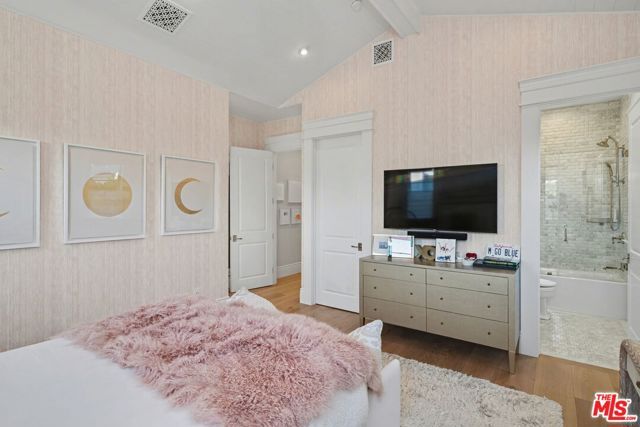 13210 Haney Place, Los Angeles, CA 90049
