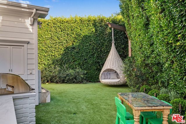 13210 Haney Place, Los Angeles, CA 90049