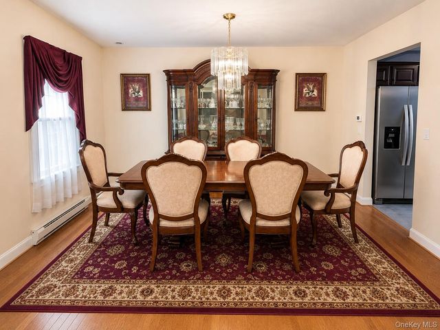 91 Tallmadge Trail, Miller Place, NY 11764