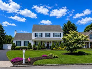 91 Tallmadge Trail, Miller Place, NY 11764