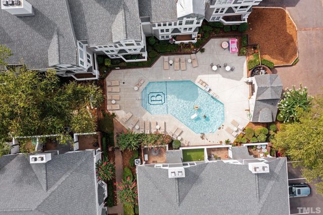 1021 Brighthurst Drive 308, Raleigh, NC 27605