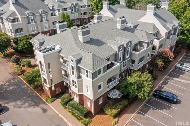 1021 Brighthurst Drive 308, Raleigh, NC 27605