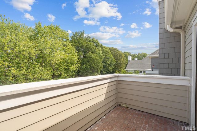 1021 Brighthurst Drive 308, Raleigh, NC 27605