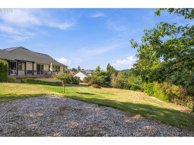 16596 MEMORY Ln, Oregon City, OR 97045