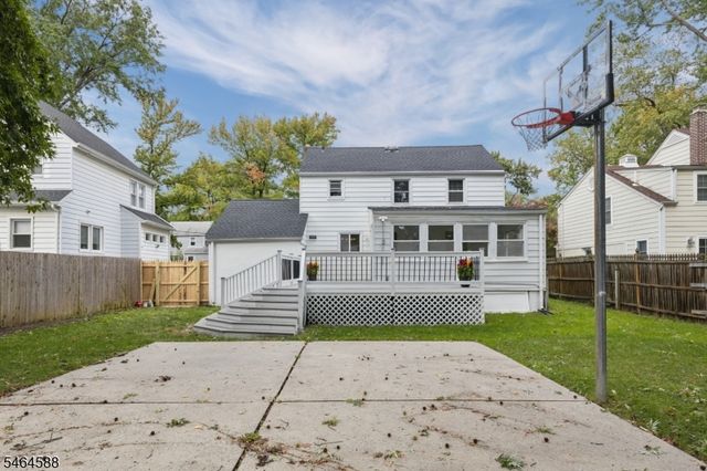 28 Laurel Pl, Fanwood Boro, NJ 07023