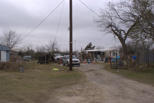 8660 County Road 308, Terrell, TX 75161