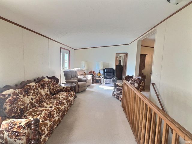 400 Ln 148 Hamilton Lk, Hamilton, IN 46742