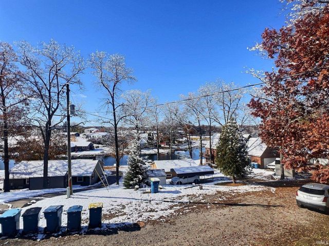 400 Ln 148 Hamilton Lk, Hamilton, IN 46742