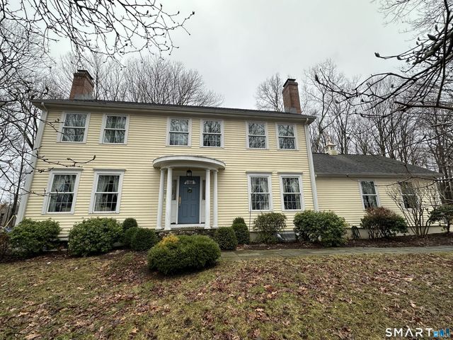 16 Jonathan Drive, Roxbury, CT 06783