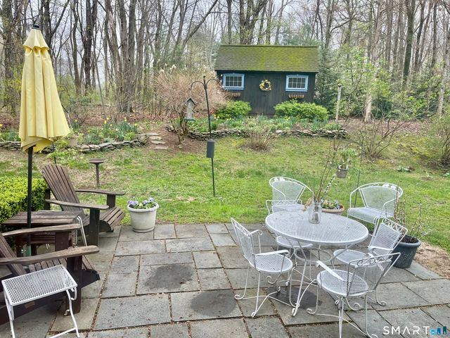 16 Jonathan Drive, Roxbury, CT 06783