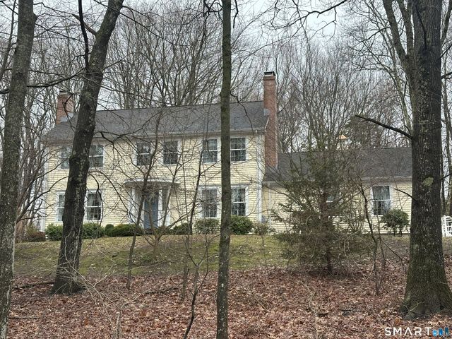 16 Jonathan Drive, Roxbury, CT 06783