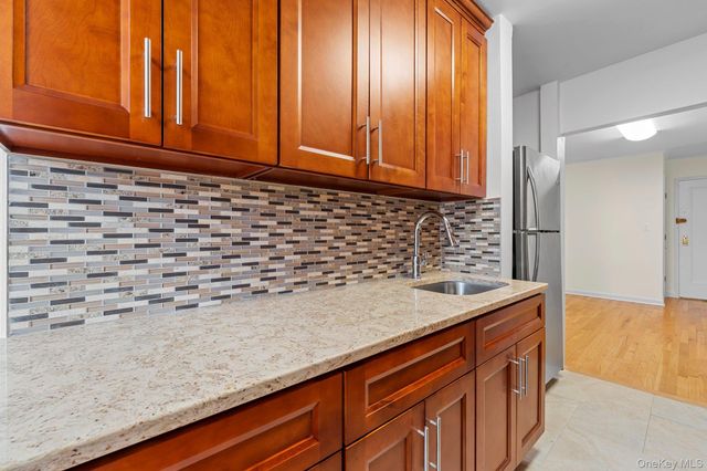 3751 86th Street 4H, Jackson Heights, NY 11372