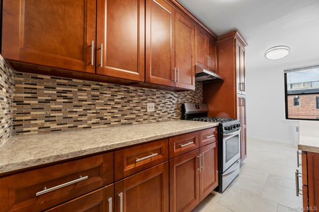 3751 86th Street 4H, Jackson Heights, NY 11372