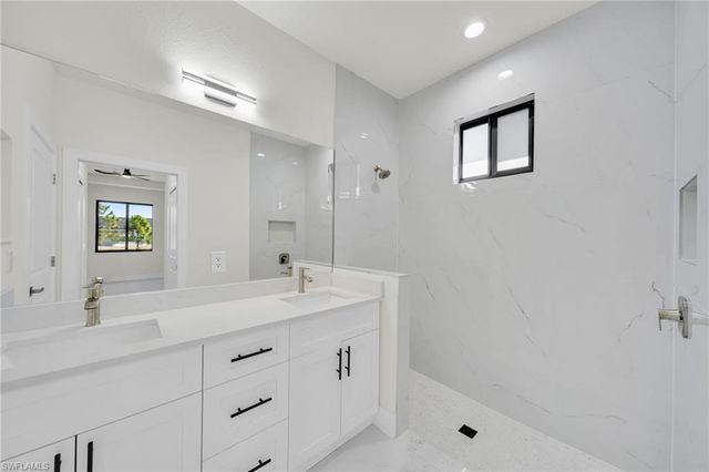 8043 Walbert ST, Port Charlotte, FL 33981