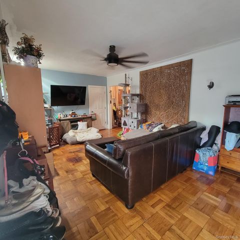 248 Graff Avenue, Bronx, NY 10465