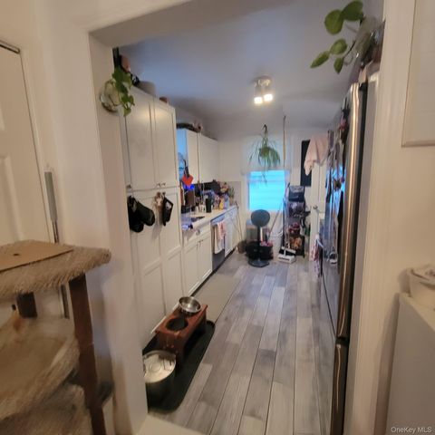248 Graff Avenue, Bronx, NY 10465