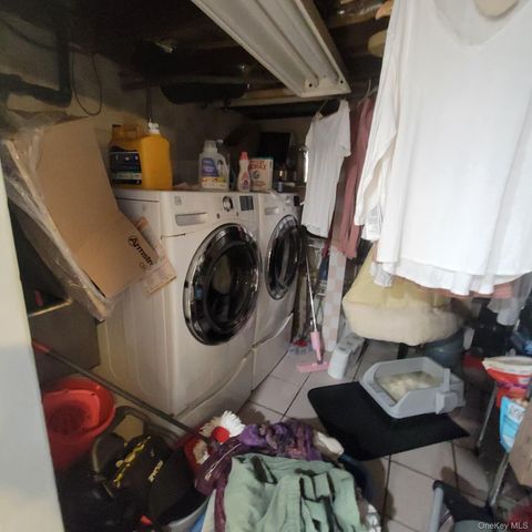 248 Graff Avenue, Bronx, NY 10465