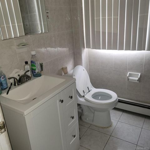248 Graff Avenue, Bronx, NY 10465