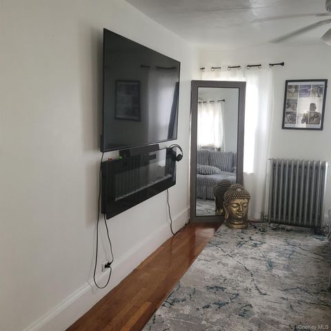 248 Graff Avenue, Bronx, NY 10465