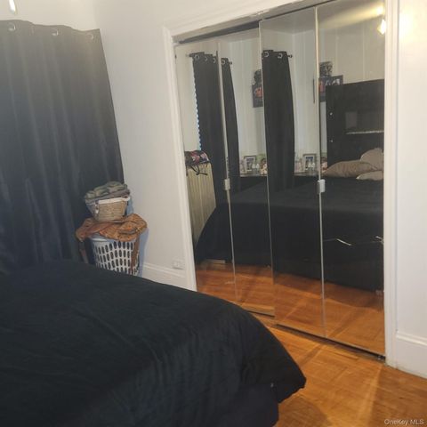 248 Graff Avenue, Bronx, NY 10465