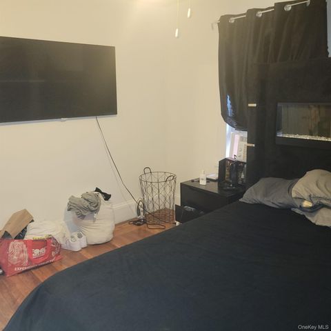 248 Graff Avenue, Bronx, NY 10465
