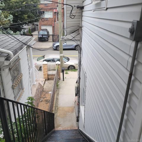 248 Graff Avenue, Bronx, NY 10465