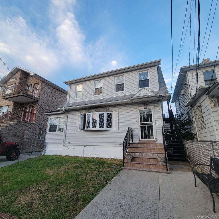 248 Graff Avenue, Bronx, NY 10465 — photo 5