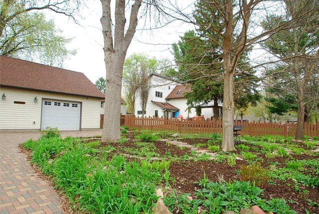 518 Holcombe Street S, Stillwater, MN 55082