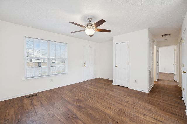 4913 Camborne Cir, Murfreesboro, TN 37129