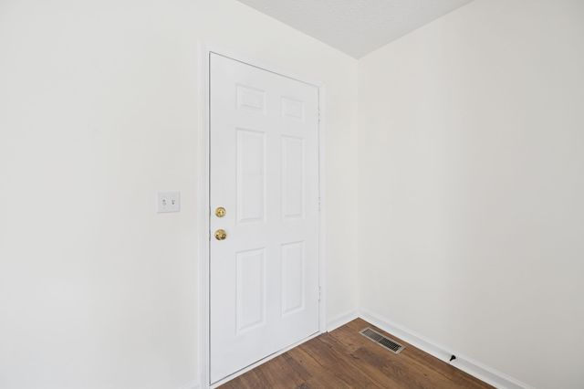 4913 Camborne Cir, Murfreesboro, TN 37129