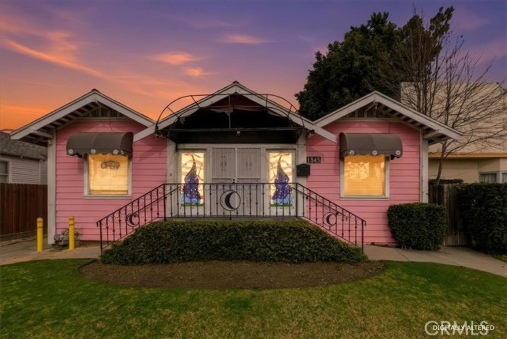 1845 E Colorado, Pasadena, CA 91107