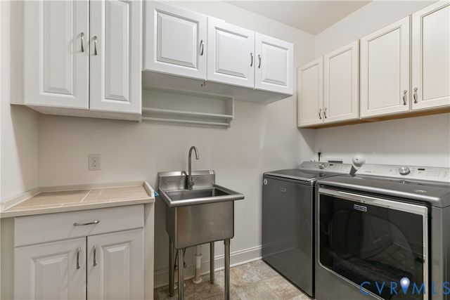 15819 Blooming Rd, Chesterfield, VA 23832
