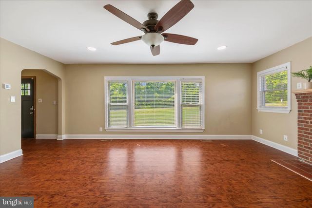 7008 CONTEE RD, Laurel, MD 20707