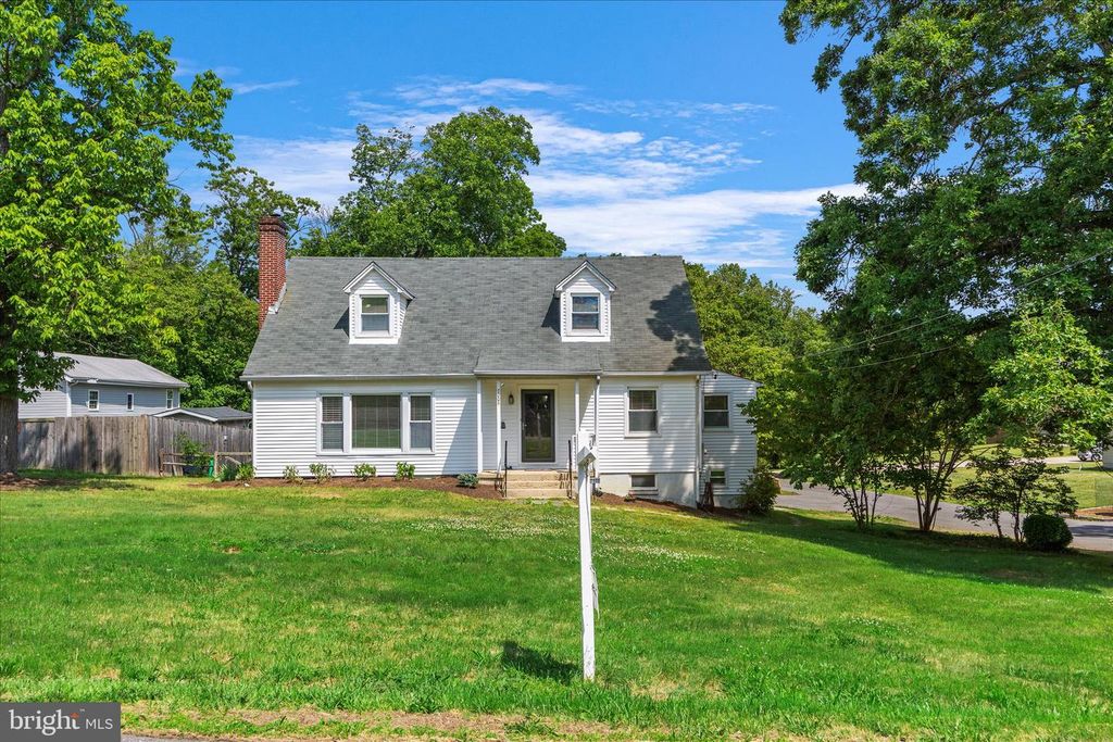 7008 CONTEE RD, Laurel, MD 20707