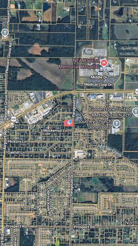 1725 Paragould Dr, Jonesboro, AR 72405