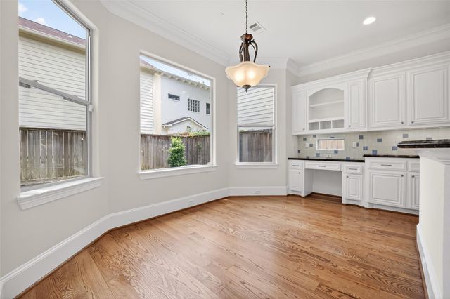 3928 Milton Street, West University Place, TX 77005