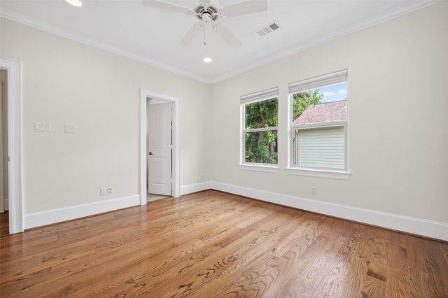 3928 Milton Street, West University Place, TX 77005